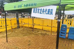 英超-曼城2-1逆转卢顿取近5轮首胜 B席破门格拉利什建功